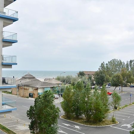 Apartament Mamaia-Summerlandアパートメント エクステリア 写真